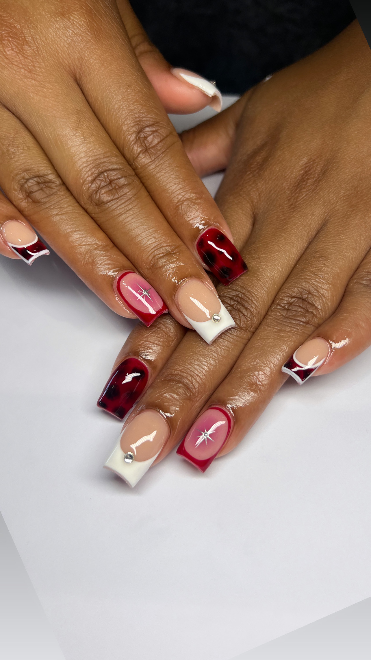 HB Nail Lounge nail photo 2